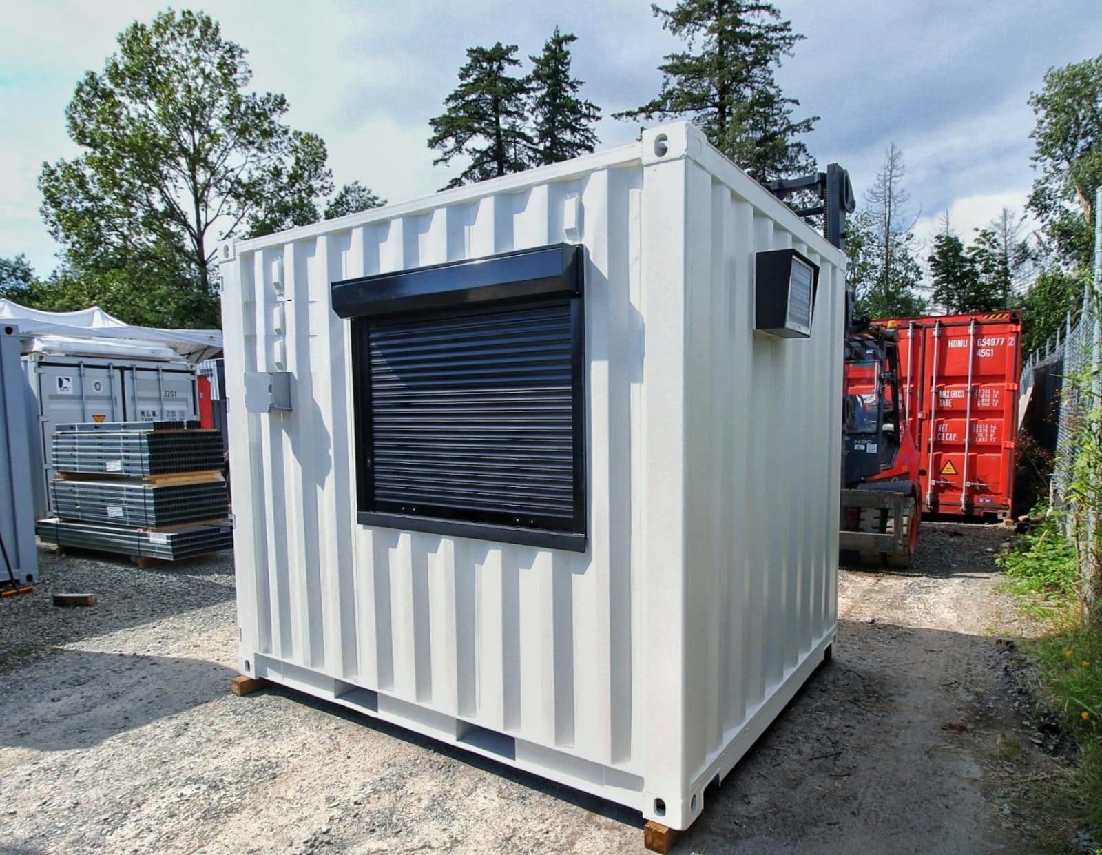 “Projector Room” for a Drive-in Movie Theatre - Backstorage Containers