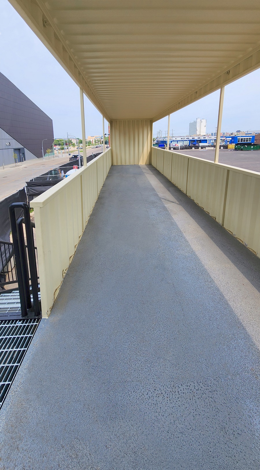 40’HC VIP Area with Patio for the Oilers - Backstorage Containers