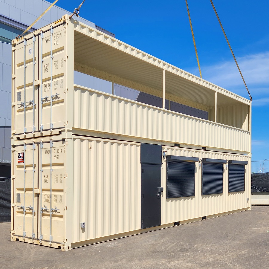 40’HC VIP Area with Patio for the Oilers - Backstorage Containers